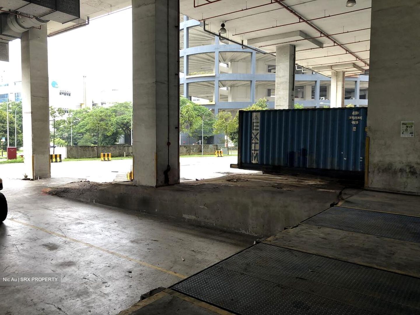 West Park Bizcentral (D22), Warehouse #575459721